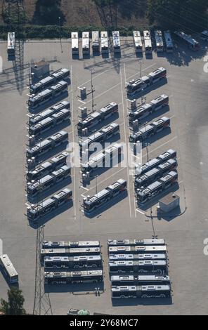 Vista aerea, parcheggio per autobus, trasporti pubblici, deposito, stazione di ricarica, autobus, elettrico, e-bus, parcheggio, Bergedorf, Amburgo, Germania, Europa Foto Stock