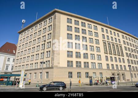 Bürogebäude am Kleistpark, Potsdamer Straße, Schöneberg, Berlino, Deutschland *** edificio per uffici a Kleistpark, Potsdamer Straße, Schöneberg, Berlino, Germania Foto Stock