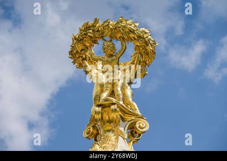 Beethoven-Haydn-Mozart-Denkmal, Tiergarten, Berlino, Deutschland *** Beethoven Haydn Mozart Monument, Tiergarten, Berlino, Germania Foto Stock