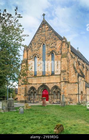 Vecchia chiesa parrocchiale di Govan. Si ritiene che il cortile della chiesa sia il più antico cimitero sopravvissuto in Scozia, Foto Stock