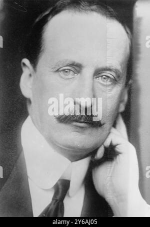 Sir CH. Hardinge, foto mostra Sir Charles Hardinge, i barone Hardinge di Penshurst (1858-1944), diplomatico britannico, statista e viceré dell'India dal 1910 al 1916., tra il 1910 e il 1915 circa, Glass negative, 1 negative: Glass; 5 x 7 pollici. o più piccolo. Foto Stock