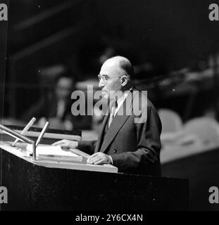 MOHAMED FAWZI ALL'ASSEMBLEA GENERALE DELLE NAZIONI UNITE A NEW YORK /; 11 OTTOBRE 1963 Foto Stock