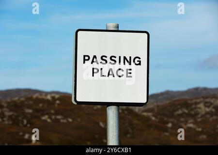 Passing Place, Isola di Harris, Ebridi esterne, Scozia, Regno Unito, Europa Foto Stock