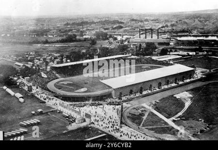 STADIO 1924 STADIO OLIMPICO DI PARIGI FRANCIA; 4 OTTOBRE 1963 Foto Stock
