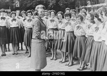 ULSTER GIRLS CHOIR AD AMSTERDAM, OLANDA; 13 SETTEMBRE 1963 Foto Stock