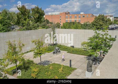 Skulpturengarten, Neue Nationalgalerie, Potsdamer Straße, Mitte, Berlino, Germania Foto Stock