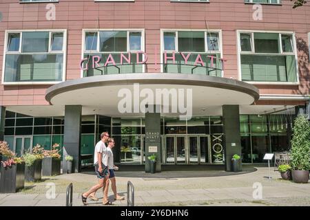 Hotel Grand Hyatt, Marlene-Dietrich-Platz, Potsdamer Platz, Tiergarten, Mitte, Berlin, Deutschland *** Hotel Grand Hyatt, Marlene Dietrich Platz, Potsdamer Platz, Tiergarten, Mitte, Berlino, Germania Foto Stock