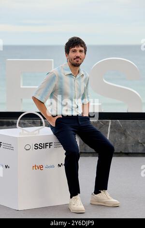 San Sebastian, Spagna. 25 settembre 2024. Esther Exposito, Malena Villa, Mathilde Ollivier, Isabel pena e Pedro Martin Calero partecipano al photocall per ''El Llanto'' durante il 72° Festival Internazionale del Cinema di San Sebastian a San Sebastian, Spagna, il 24 settembre 2024. (Foto di COOLMedia/NurPhoto) credito: NurPhoto SRL/Alamy Live News Foto Stock