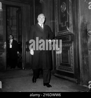 HENRY BROOKE LASCIA LA CAMERA DEI COMUNI A LONDRA / ; 5 MARZO 1963 Foto Stock