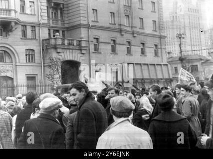 DIMOSTRAZIONE ANTI BLOCCO CUBANO DIMOSTRAZIONE AMBASCIATA DEGLI STATI UNITI ; 24 OTTOBRE 1962 Foto Stock