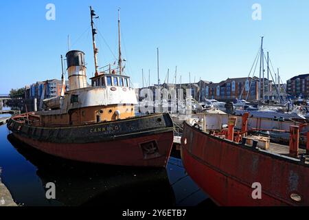 Rimorchiatore, National Waterfront Museum, Swansea Maritime Quarter, Galles del Sud, Regno Unito. Foto Stock