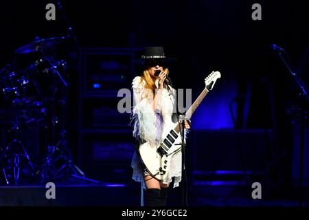 Hollywood, Florida, Stati Uniti. 24 settembre 2024. Il cantante/cantautore Jewel in concerto all'Hard Rock Live presso il Seminole Hard Rock Hotel & Casino Hollywood di Hollywood il 24 settembre 2024 a Hollywood, Florida. Crediti: Mpi10/Media Punch/Alamy Live News Foto Stock