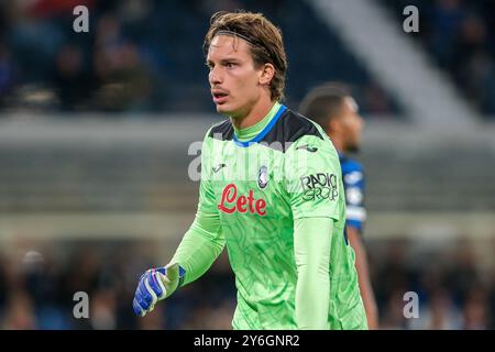 Marco Carnesecchi dell'Atalanta BC 1907 durante la partita di calcio UEFA Champions League 2024/2025 - League Phase MD1 tra l'Atalanta BC e l'Arsenal FC Foto Stock