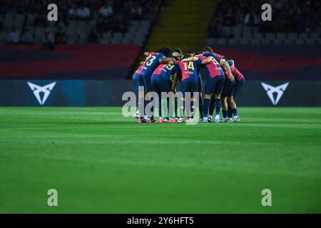 Barcellona, ESP. 25 settembre 2024. FC BARCELONA VS GETAFE CF. 25 settembre 2024 giocatori del FC Barcelona prima della partita tra FC Barcelona e Getafe CF corrispondente al settimo giorno della Liga EA Sports allo Stadio Olimpico Lluis Companys di Montjuic a Barcellona, Spagna. Crediti: Rosdemora/Alamy Live News Foto Stock