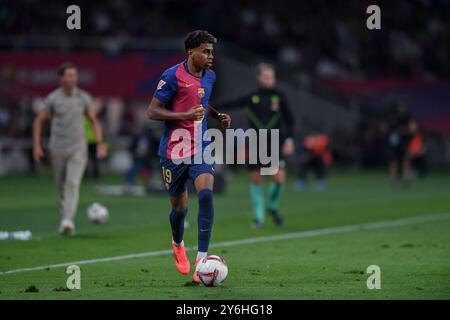 Barcellona, ESP. 25 settembre 2024. FC BARCELONA VS GETAFE CF. 25 settembre 2024 Lamine Yamal (19) del FC Barcelona durante la partita tra FC Barcelona e Getafe CF corrispondente al settimo giorno della Liga EA Sports allo Stadio Olimpico Lluis Companys di Montjuic a Barcellona, Spagna. Crediti: Rosdemora/Alamy Live News Foto Stock