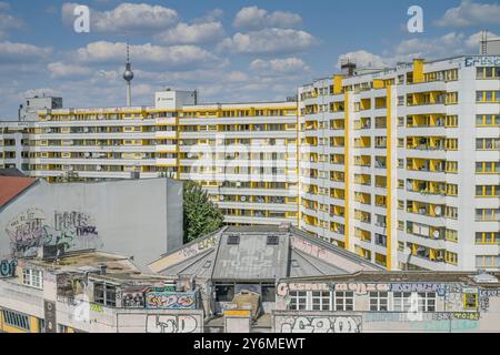 Sozialwohnungen, Kreuzberger Zentrum, Kottbusser Tor, Kreuzberg, Berlino, Deutschland *** Social Housing, Kreuzberg centre, Kottbusser Tor, Kreuzberg, Berlino, Germania Foto Stock