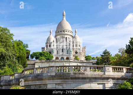 Francia, ile-de-France, Parigi, Montmartre, Butte Montmartre, Basilica del Sacro cuore di Montmartre, nota come voto Nazionale Foto Stock