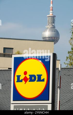 Logo Lidl Berlin Sign Supermarket Germania Europa Foto Stock