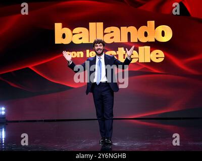 Roma, Ballando con le stelle 2024 Photocall - nella foto: Angelo Madonia credito: Independent Photo Agency Srl/Alamy Live News Foto Stock