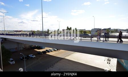 Szczecin, Polonia. 14 settembre 2024. Vista del percorso del castello e dell'architettura storica e moderna. Foto Stock