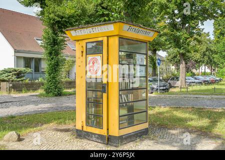 Telefonzelle, Alt-Lübars, Lübars, Reinickendorf, Berlino, Germania Foto Stock