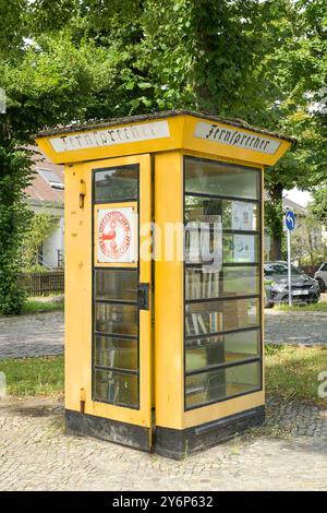 Telefonzelle, Alt-Lübars, Lübars, Reinickendorf, Berlino, Germania Foto Stock
