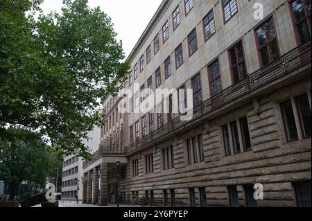 Brema, Germania. 25 settembre 2024. L'edificio del Senatore per le Finanze. Crediti: Alicia Windzio/dpa/Alamy Live News Foto Stock