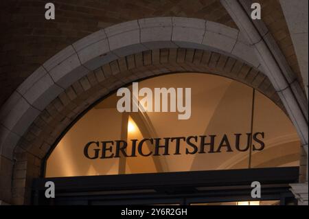 Brema, Germania. 25 settembre 2024. L'ingresso alla corte lunga di Brema. Crediti: Alicia Windzio/dpa/Alamy Live News Foto Stock