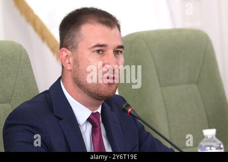 CHERNIHIV, UCRAINA - 24 SETTEMBRE 2024 - il sindaco di Chernihiv, Oleksandr Lomako, interviene durante una conferenza stampa, Chernihiv, Ucraina settentrionale Foto Stock