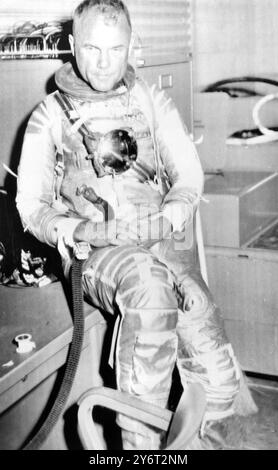 ASTRONAUTA AMERICANO JOHN GLENN - VOLO POSTICIPATO / 22 GENNAIO 1962 Foto Stock