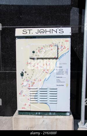 Mappa del murale del centro sulla scatola di controllo del traffico elettrico a St. John's, Newfoundland & Labrador, Canada Foto Stock