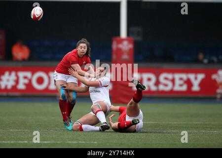 Cindy Nelles del Canada donne in azione. Galles donne contro Canada donne rugby, internazionale autunnale al Cardiff Arms Park di Cardiff, novembre 2018. pic di Foto Stock