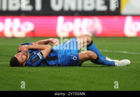 Charleroi, Belgio. 27 settembre 2024. Il Brandon Mechele del Club sembra sgretolato durante una partita di calcio tra lo Sporting Charleroi e il Club Brugge, venerdì 27 settembre 2024 a Charleroi, il giorno 9 della stagione 2024-2025 della prima divisione della "Jupiler Pro League" del campionato belga. BELGA PHOTO VIRGINIE LEFOUR credito: Belga News Agency/Alamy Live News Foto Stock