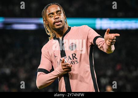 Parigi, Francia, Francia. 27 settembre 2024. Bradley BARCOLA del PSG celebra il suo gol durante la partita di Ligue 1 tra il Paris Saint-Germain (PSG) e lo Stade Rennais (Rennes) al Parc des Princes Stadium il 27 settembre 2024 a Parigi, Francia. (Credit Image: © Matthieu Mirville/ZUMA Press Wire) SOLO PER USO EDITORIALE! Non per USO commerciale! Foto Stock