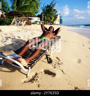 Strandleben auf Barbados, um 1985. Foto Stock