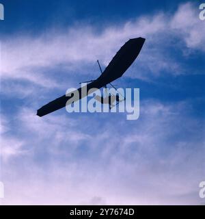 Parapendio über San Francisco, Kalifornien, USA UM 1987. Foto Stock