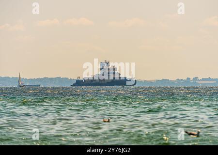 Helsingborg, Svezia - 17 luglio 2021: Rompighiaccio svedese e nave di ricerca Oden ancorata a ?resund. Foto Stock