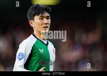 Nijmegen, Paesi Bassi. 28 settembre 2024. Nijmegen - in-beom Hwang di Feyenoord durante il settimo round della stagione Eredivisie 2024/2025. La partita è ambientata tra NEC Nijmegen e Feyenoord a Goffertstadion il 28 settembre 2024 a Nijmegen, nei Paesi Bassi. Credito: Foto Box to Box/Alamy Live News Foto Stock