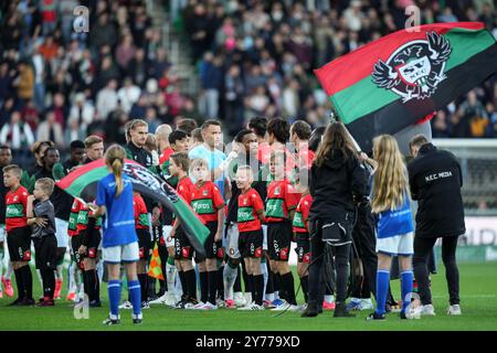 Nijmegen, Paesi Bassi. 28 settembre 2024. NIJMEGEN, 28-09-2024, Goffert Stadion, stagione 2024/2025, Football Dutch Eredivisie. Partita tra NEC e Feyenoord . Credito line-up: Pro Shots/Alamy Live News Foto Stock