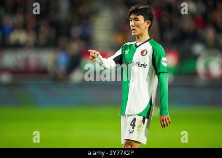 Nijmegen, Paesi Bassi. 28 settembre 2024. Nijmegen - in-beom Hwang di Feyenoord durante il settimo round della stagione Eredivisie 2024/2025. La partita è ambientata tra NEC Nijmegen e Feyenoord a Goffertstadion il 28 settembre 2024 a Nijmegen, nei Paesi Bassi. Credito: Foto Box to Box/Alamy Live News Foto Stock