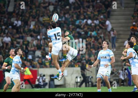 Mbombela, Sudafrica. 28 settembre 2024. Cheslin Kolbe contesta una palla aerea durante il Castle Lager Championship a Mbombela Credit: AfriPics.com/Alamy Live News Foto Stock