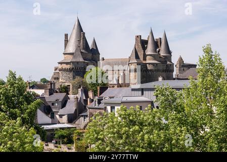 Il castello medievale della città di Vitré (Vitre, Ille-et-Vilaine, Bretagne, Francia) Foto Stock