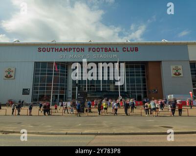 Il St Marys Stadium è la sede del Southampton Football Club nell'Hampshire, Regno Unito Foto Stock