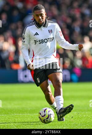 Nottingham, Regno Unito. 28 settembre 2024. Adama TRAORE del Fulham FC che attraversa la palla durante la partita di Premier League Nottingham Forest vs Fulham al City Ground, Nottingham, Regno Unito, 28 settembre 2024 (foto di Mark Dunn/News Images) a Nottingham, Regno Unito il 28/9/2024. (Foto di Mark Dunn/News Images/Sipa USA) credito: SIPA USA/Alamy Live News Foto Stock