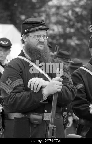 Ritratto di un primo sergente di fanteria dell'esercito dell'Unione (rievocazione della guerra civile) Foto Stock