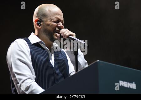 Buenos Aires, Argentina (28 settembre 2024). Cantante e rapper portoricano Residente (René Pérez, ex Calle 13) che si esibisce dal vivo a Buenos Aires. Crediti: Mariano Garcia/Alamy Live News Foto Stock