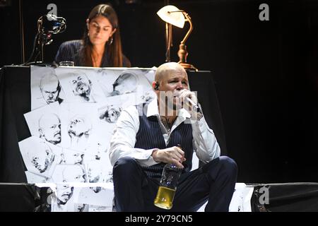 Buenos Aires, Argentina (28 settembre 2024). Cantante e rapper portoricano Residente (René Pérez, ex Calle 13) che si esibisce dal vivo a Buenos Aires. Crediti: Mariano Garcia/Alamy Live News Foto Stock