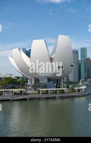 Singapore - 9 marzo 2024: Museo ArtSceince, un museo all'interno della Marina Bay Sands nel centro cittadino dell'area centrale di Singapore Foto Stock