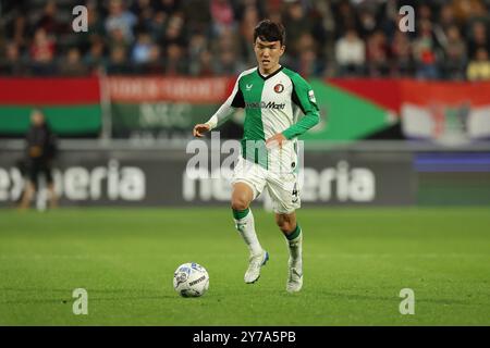 Nijmegen, Paesi Bassi. 28 settembre 2024. NIJMEGEN, PAESI BASSI - SETTEMBRE 28: Hwang in-Beom di Feyenoord durante l'incontro olandese Eredivisie tra NEC e Feyenoord a Goffertstadion il 28 settembre 2024 a Nijmegen, Paesi Bassi. (Foto di Peter Lous/Orange Pictures) credito: Orange Pics BV/Alamy Live News Foto Stock