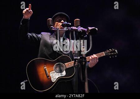 Londra, Regno Unito. 28 settembre 2024. LONDRA, INGHILTERRA - SETTEMBRE 28: Matt Johnson di "The" che si esibisce all'Alexandra Palace il 28 settembre 2024 a Londra, Inghilterra. CAP/Mar © Mar/Capital Pictures credito: Capital Pictures/Alamy Live News Foto Stock
